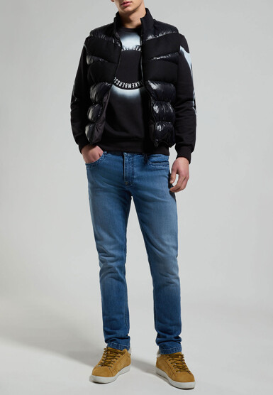 Жилет BIKKEMBERGS