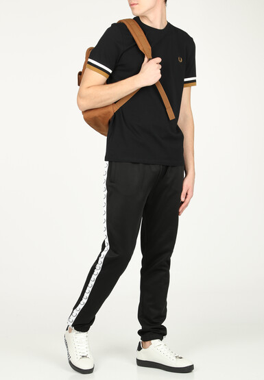 Футболка FRED PERRY