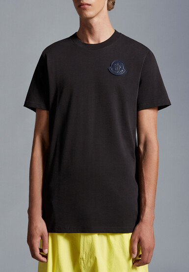 Футболка MONCLER