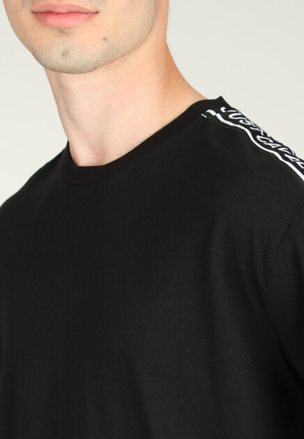 Футболка JUST CAVALLI 150789
