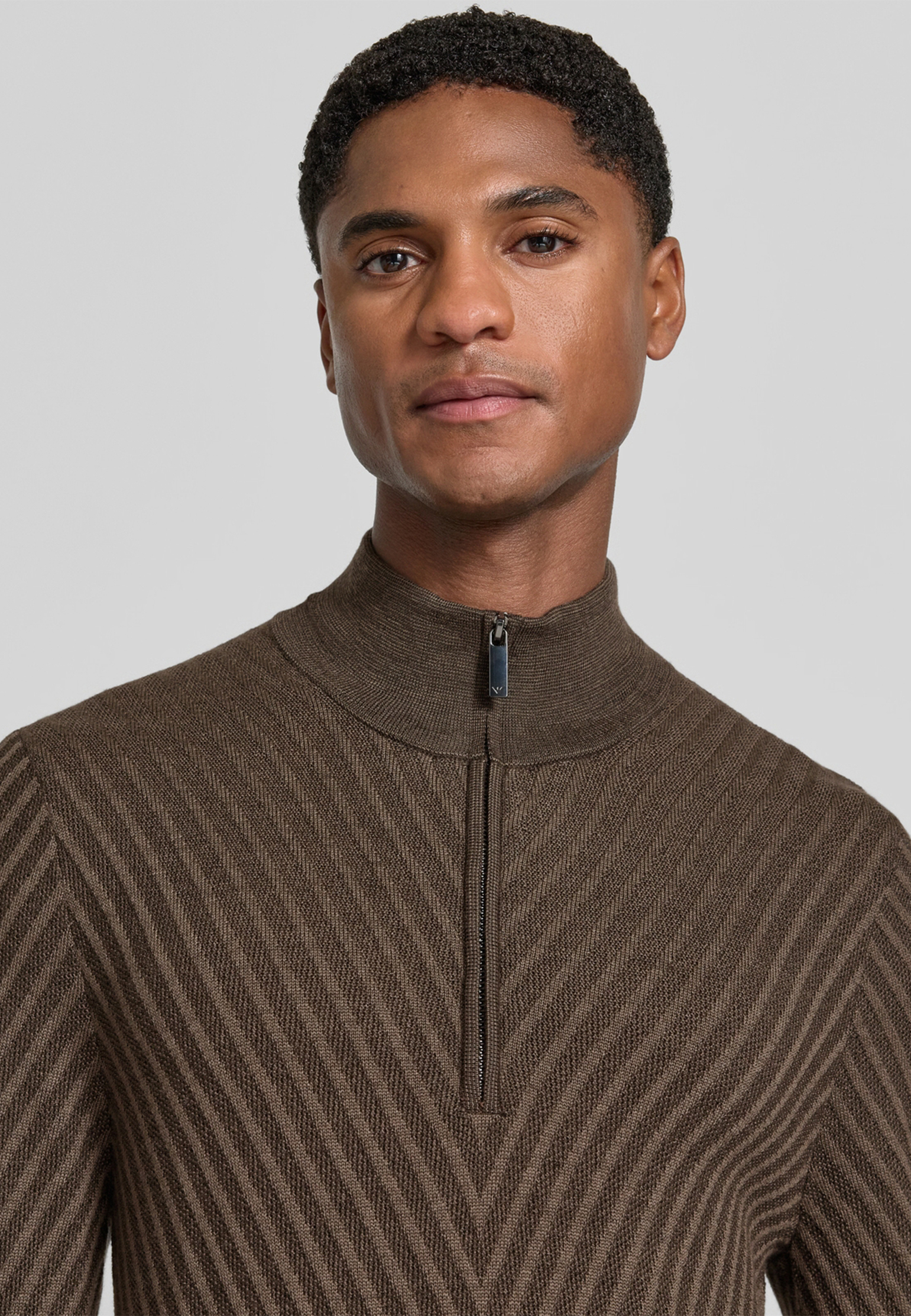 Джемпер EMPORIO ARMANI 207810