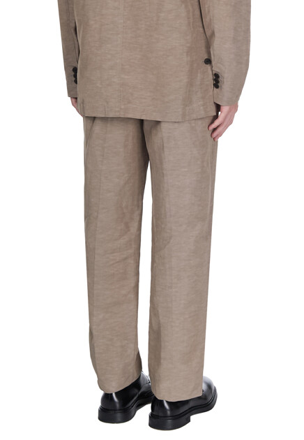 Костюм EMPORIO ARMANI  48 размера