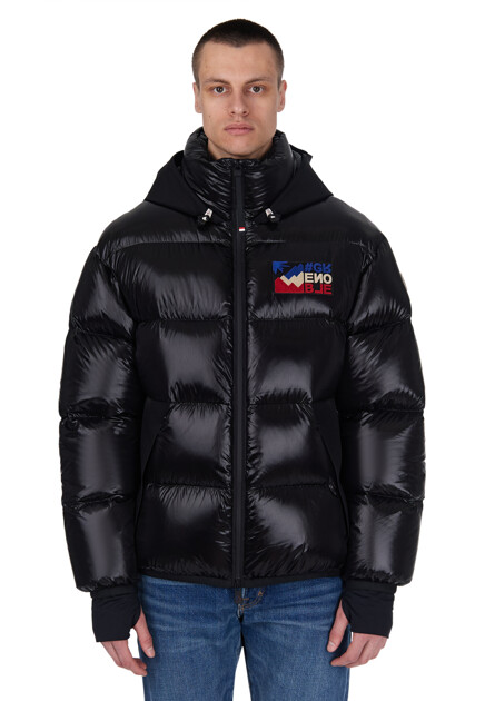 Объёмный пуховик  MONCLER