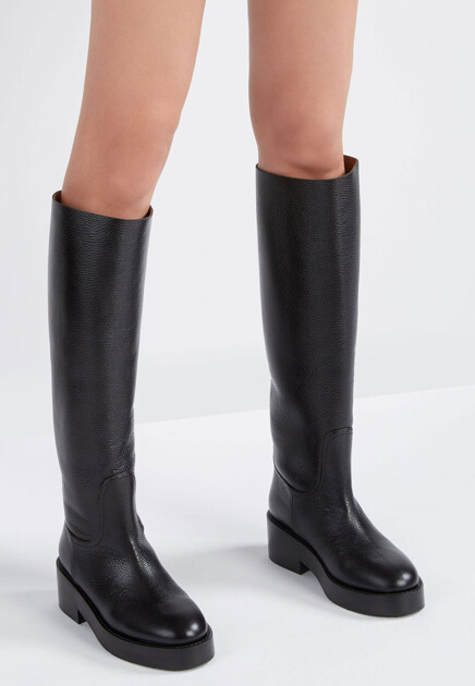 Сапоги из кожи  CASADEI