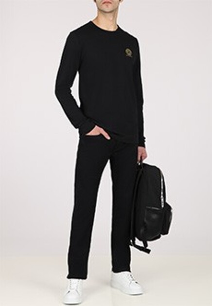 Черный лонгслив с логотипом VERSACE