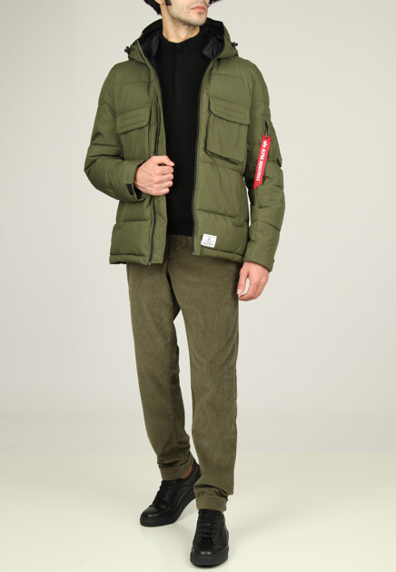 Куртка с накладными карманами ALPHA INDUSTRIES - США