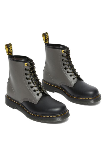 Ботинки Dr. MARTENS  - Кожа