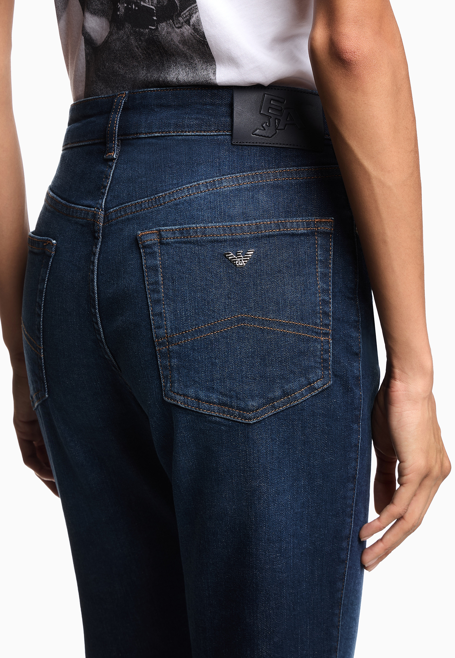 Джинсы EMPORIO ARMANI 193798