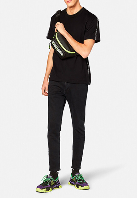 Футболка с логотипированной лентой  VERSACE JEANS COUTURE