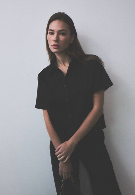 Рубашка с короткими рукавами THE REAL BASE