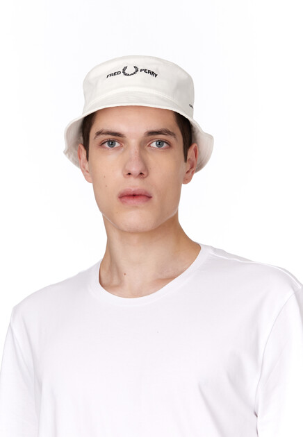 Панама с логотипом FRED PERRY