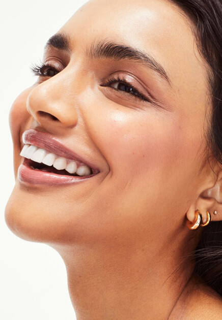 Оттеночный бальзам для губ Ultralip Villa GLOSSIER