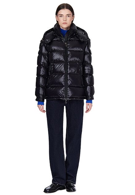 Объёмная куртка  MONCLER