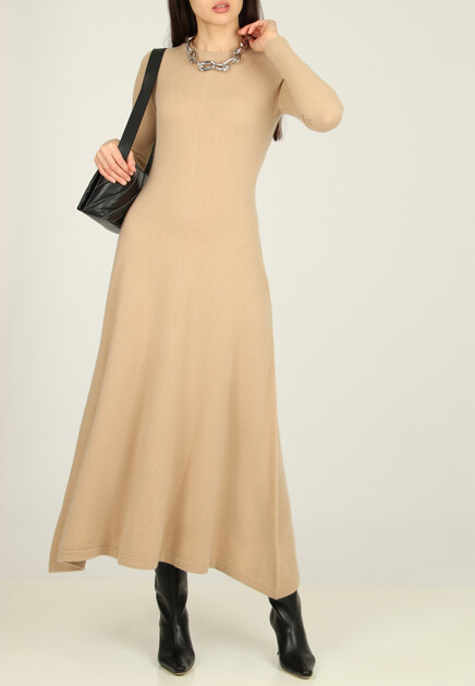 Трикотажное платье  ALLUDE
