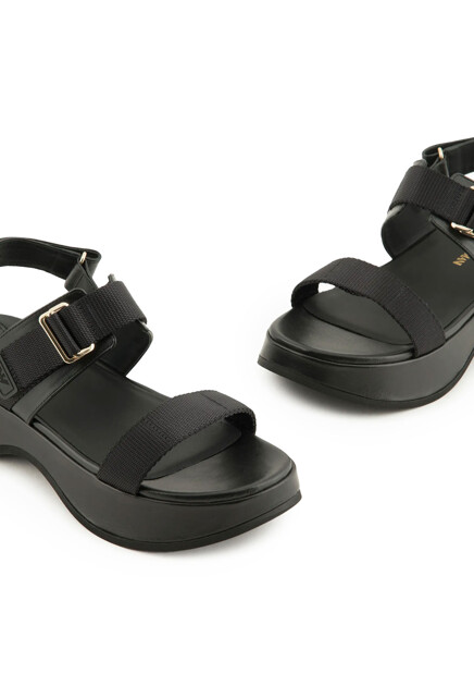 Комбинированные сандалии  EMPORIO ARMANI