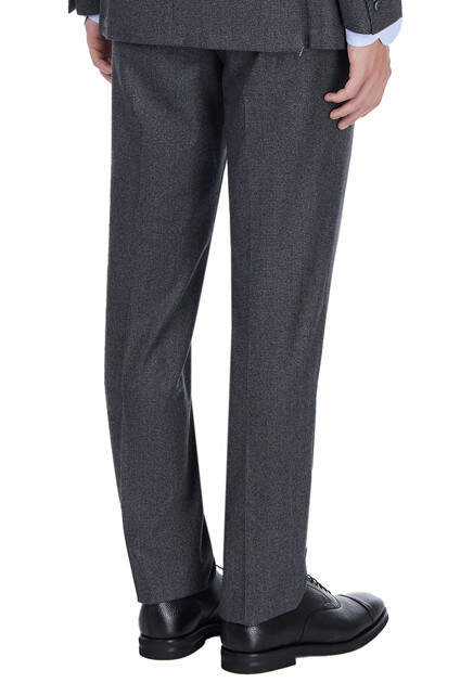 Классический костюм  CORNELIANI