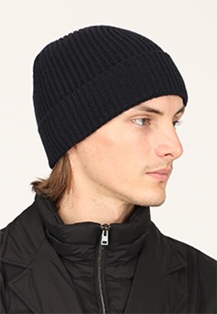 Темно-синяя шапка CORNELIANI