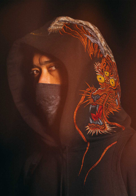 Худи с вышивкой на капюшоне Tiger Dragon MAHARISHI - ВЕЛИКОБРИТАНИЯ