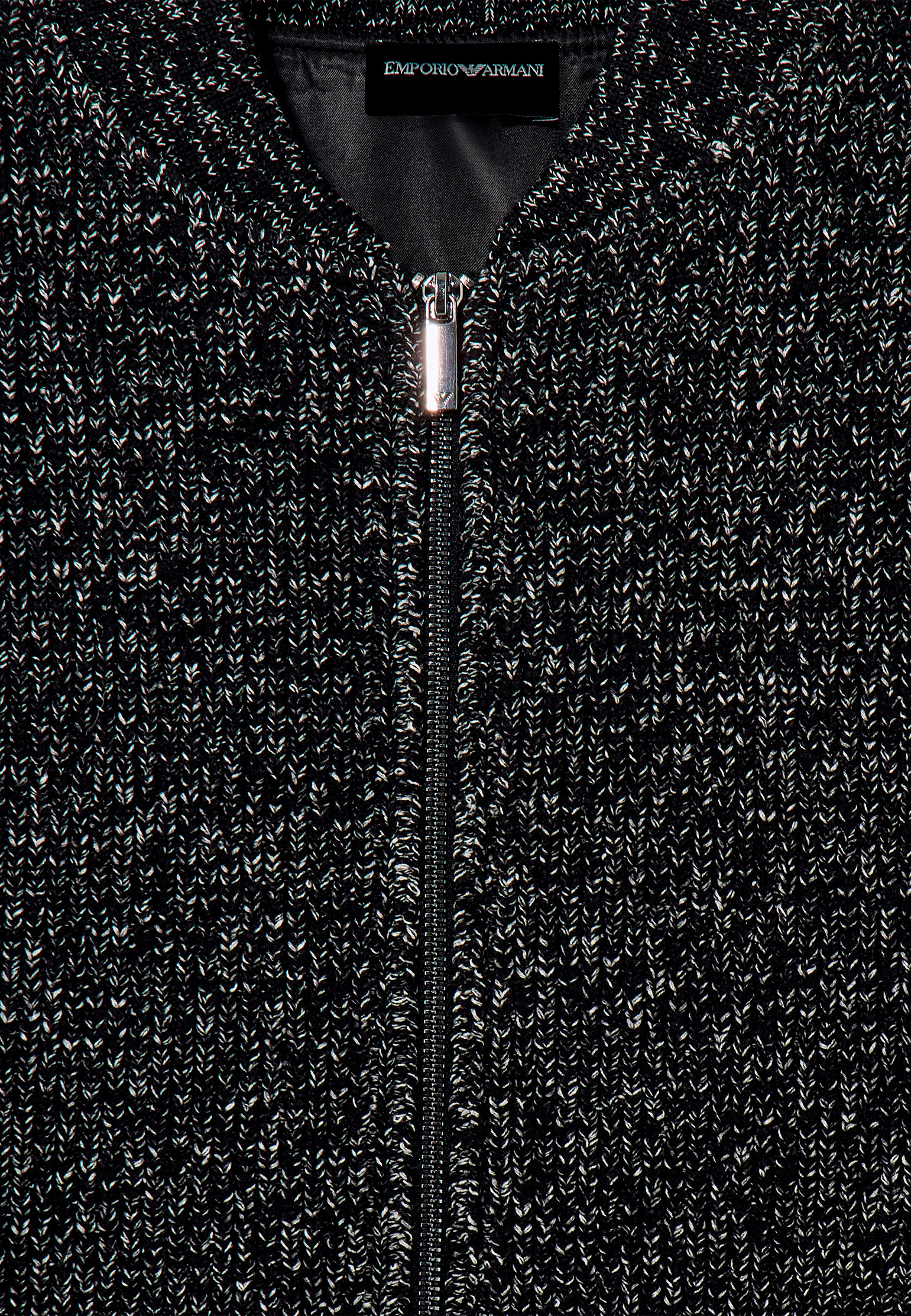 Бомбер EMPORIO ARMANI 207821