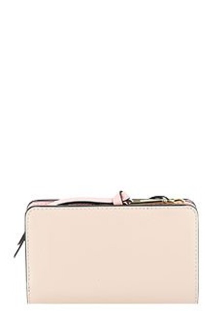 Розовый кошелек The Snapshot Compact Wallet MARC JACOBS