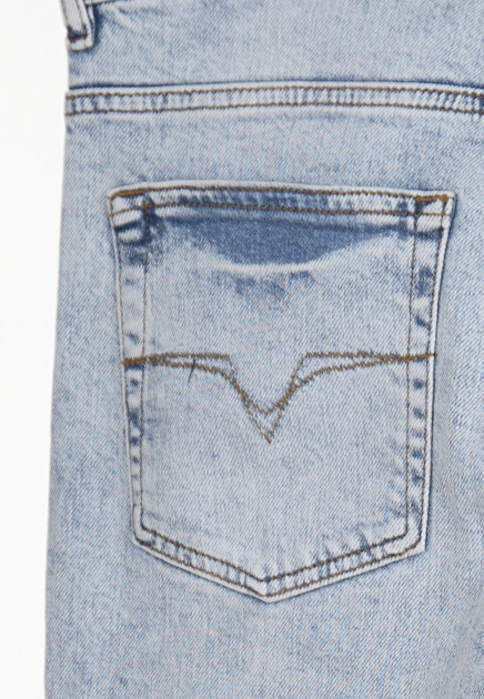 Джинсы с вываренным эффектом  VERSACE JEANS COUTURE