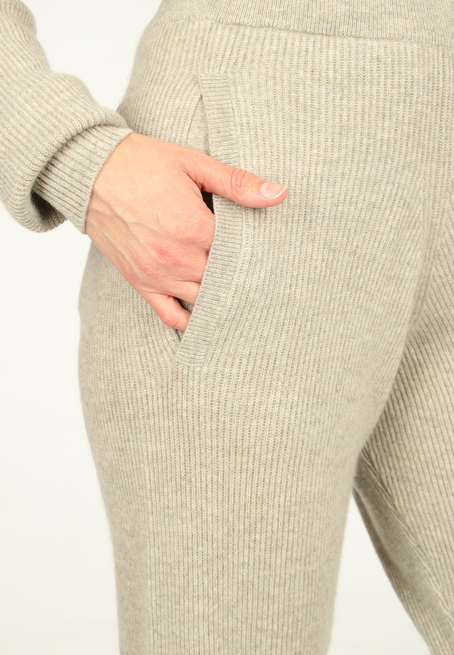 Брюки ALLUDE 161569