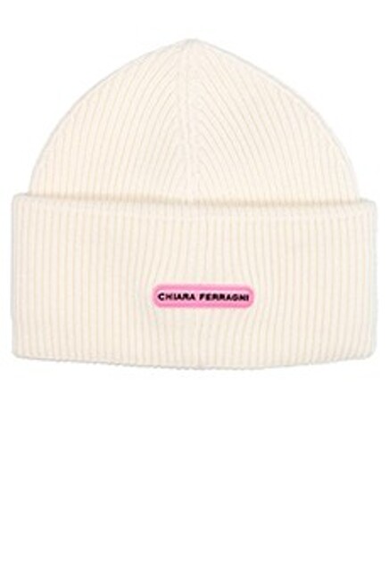 Белая шапка с логотипом CHIARA FERRAGNI
