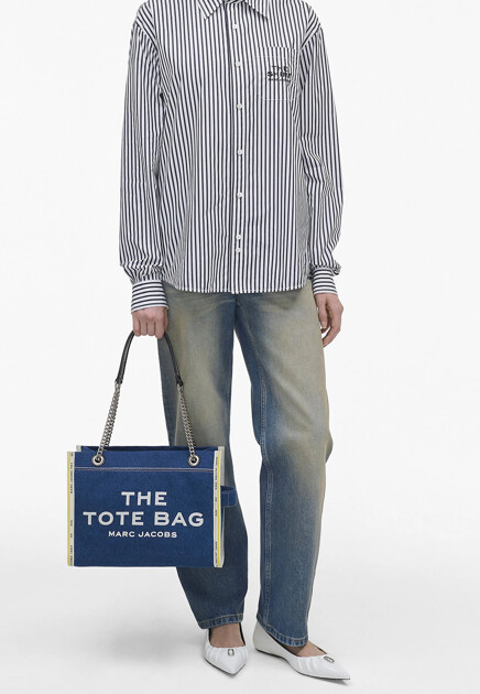 Сумка-тоут The Denim Chain Medium Tote Bag MARC JACOBS - США
