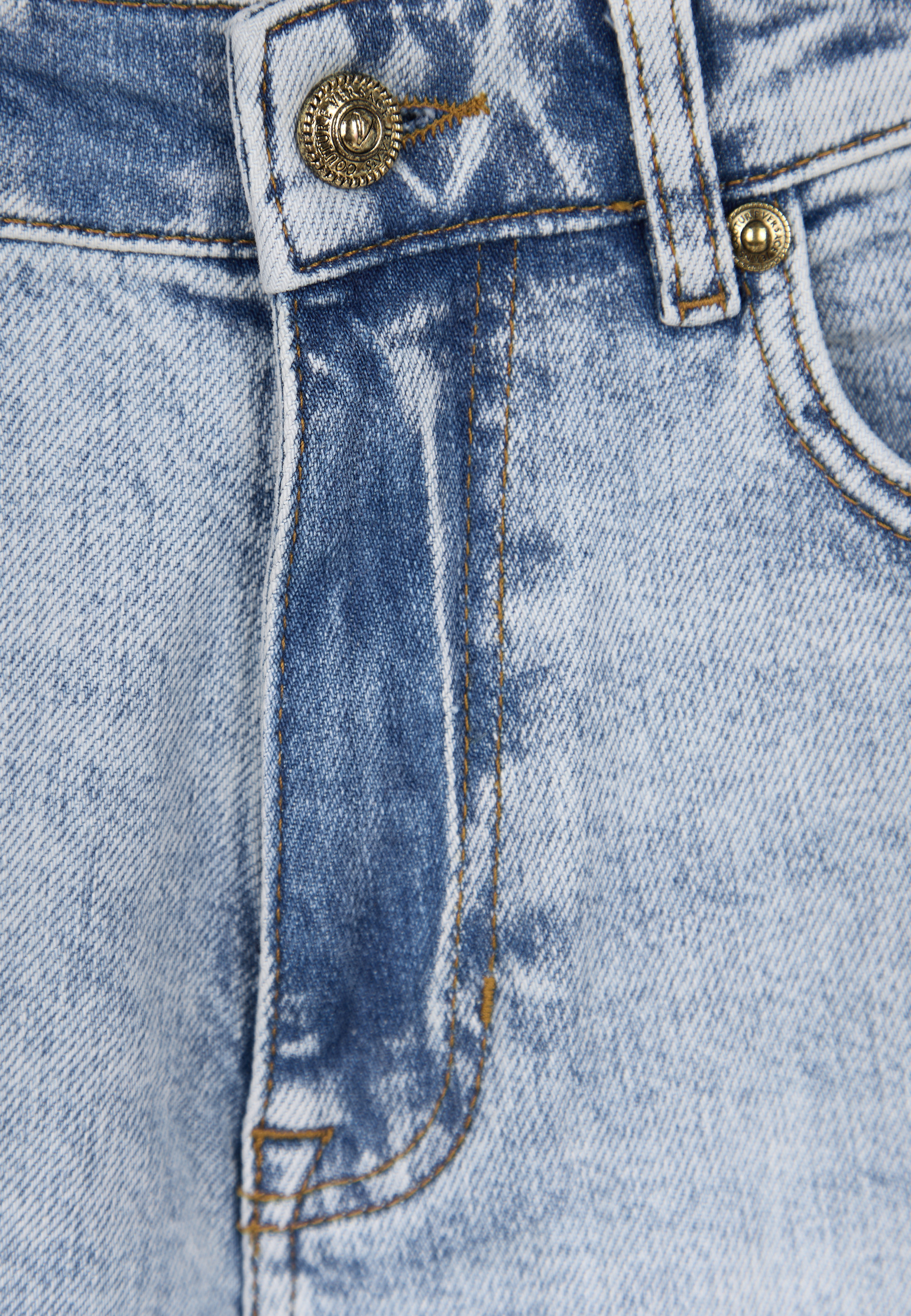 Джинсы с вываренным эффектом  VERSACE JEANS COUTURE - ИТАЛИЯ