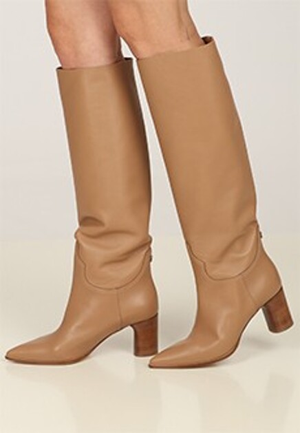 Бежевые сапоги CASADEI