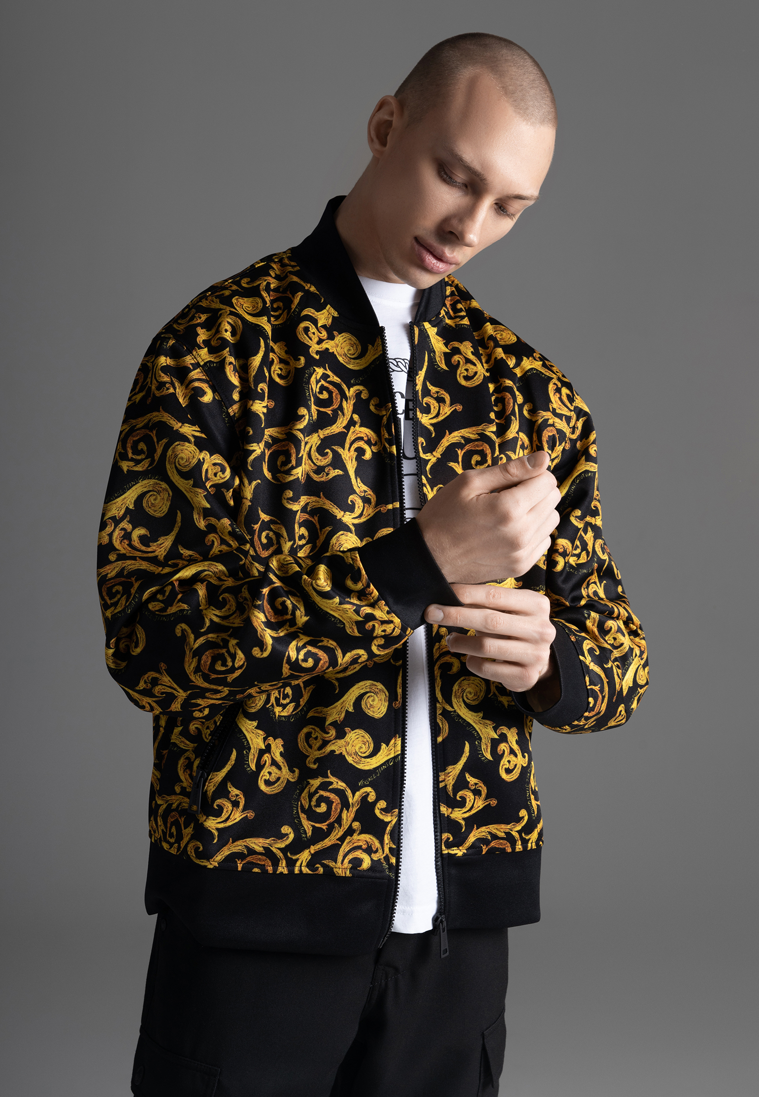 Олимпийка с принтом VERSACE JEANS COUTURE - ИТАЛИЯ