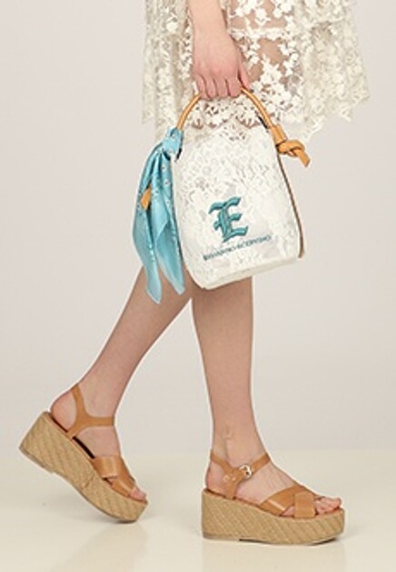 Сумка-ведро LoveLace с голубым платком ERMANNO SCERVINO