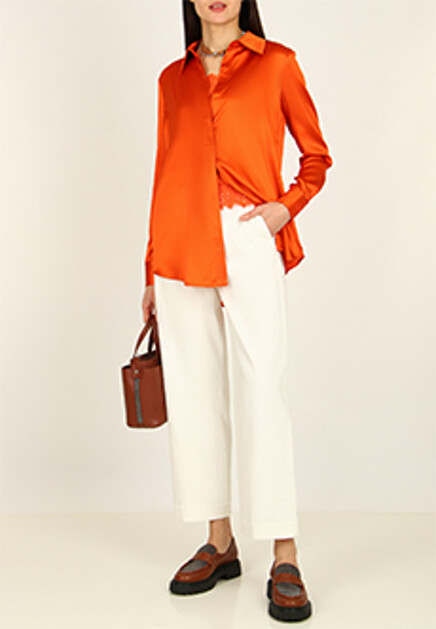Шелковая блуза с вышивкой на манжетах MAX&MOI