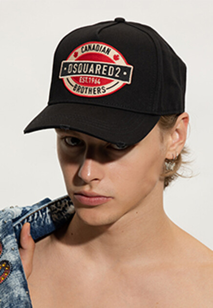 Бейсболка с нашивкой  DSQUARED2