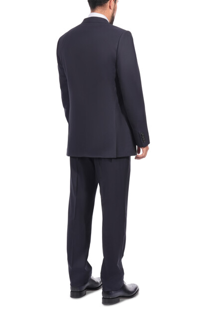 Костюм BRIONI  50 размера - цвет синий