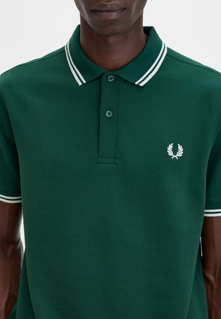 Поло с вышитым логотипом  FRED PERRY
