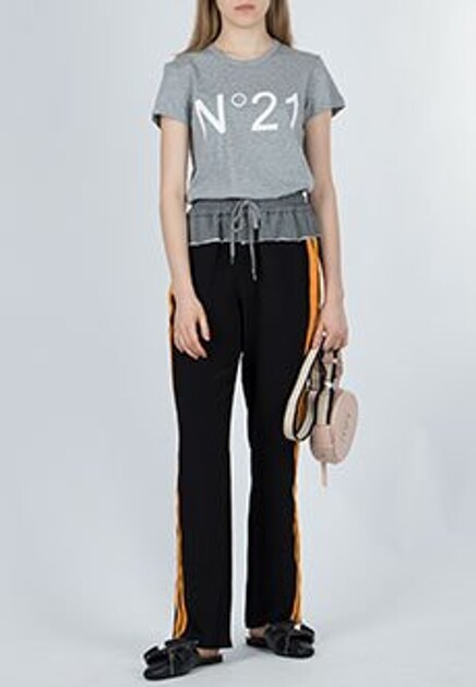 Футболка No21