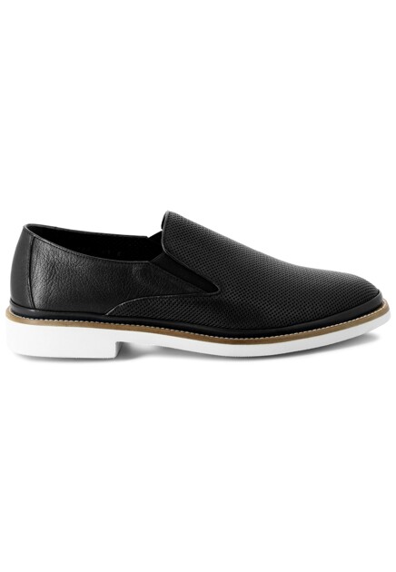 Лоферы из кожи с перфорацией CORNELIANI