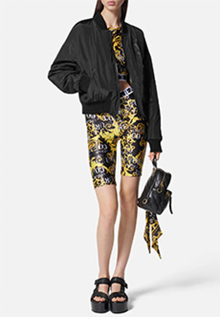 Двусторонняя куртка-бомбер
 VERSACE JEANS COUTURE