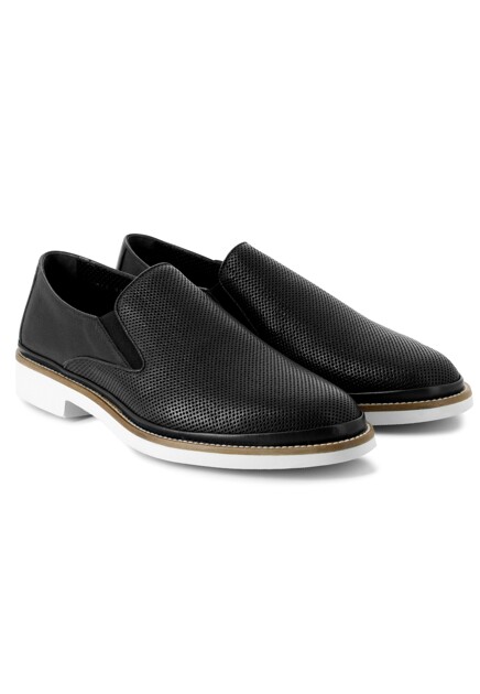 Лоферы из кожи с перфорацией CORNELIANI - ИТАЛИЯ