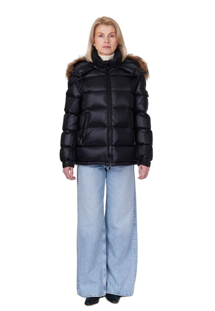 Пуховик с меховой отделкой на капюшоне MONCLER - ИТАЛИЯ