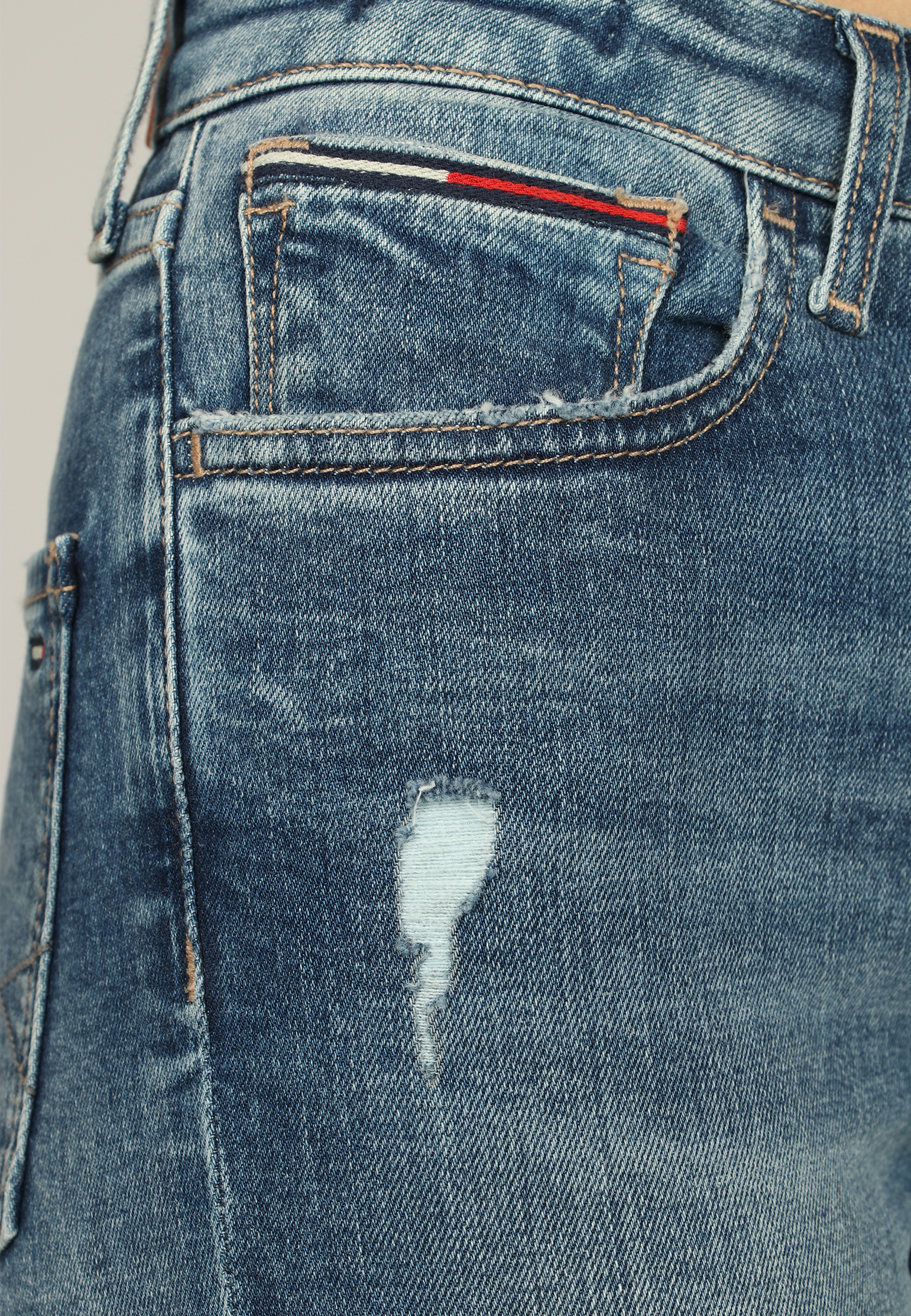 Джинсы TOMMY JEANS