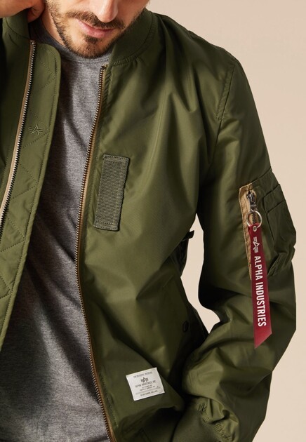 Ветровка ALPHA INDUSTRIES  - Полиамид - цвет зеленый