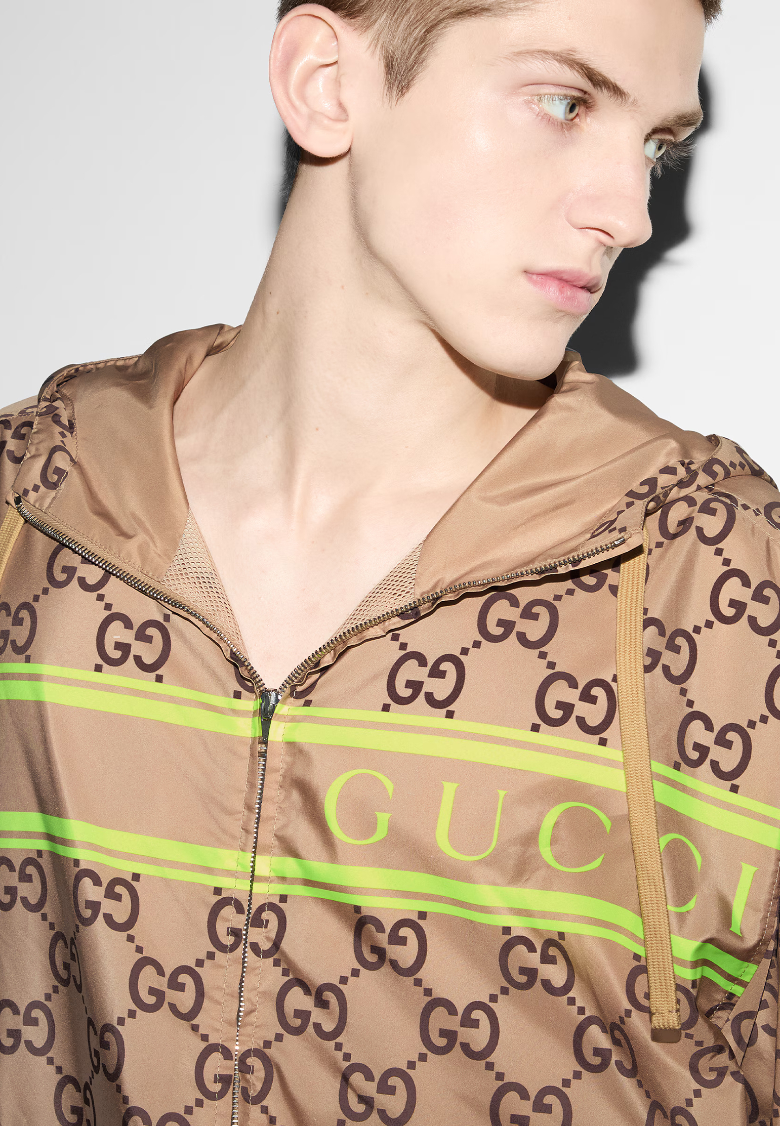 Ветровка с логотипированным принтом GUCCI