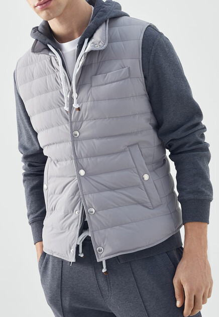 Утепленный жилет  BRUNELLO CUCINELLI