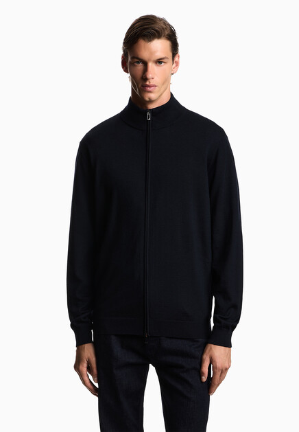 Кардиган EMPORIO ARMANI  S размера