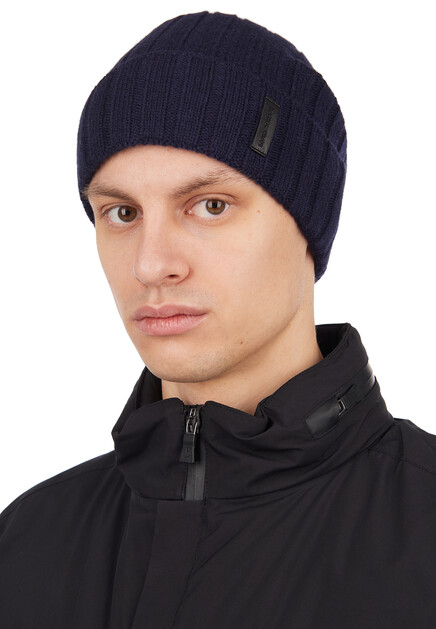 Темно-синяя шапка EMPORIO ARMANI - ИТАЛИЯ
