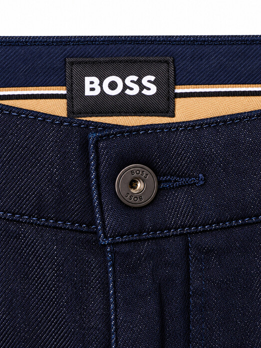 Джинсы BOSS